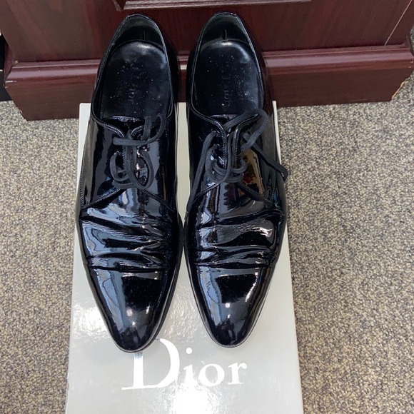 Dior - Picture 1 of 2